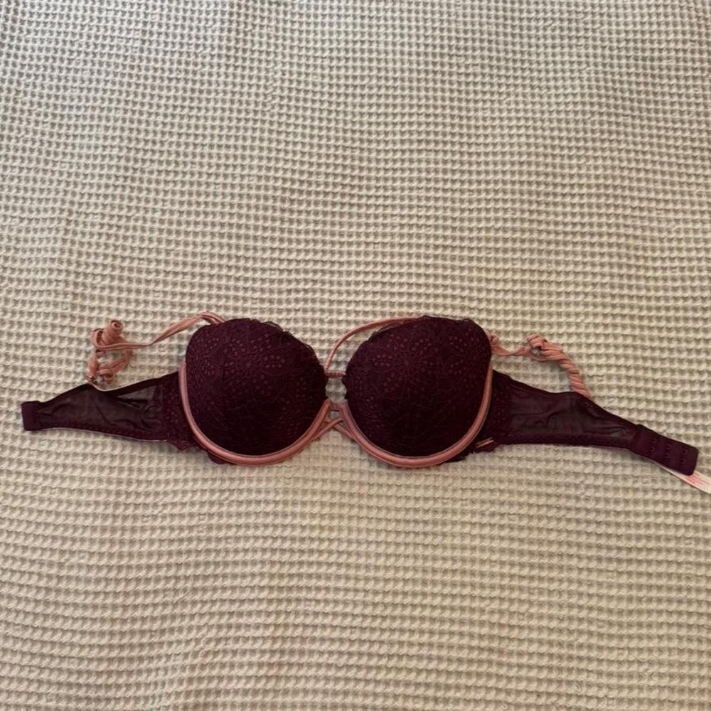 Victoria's Secret Pink date push up bra, Size 32D